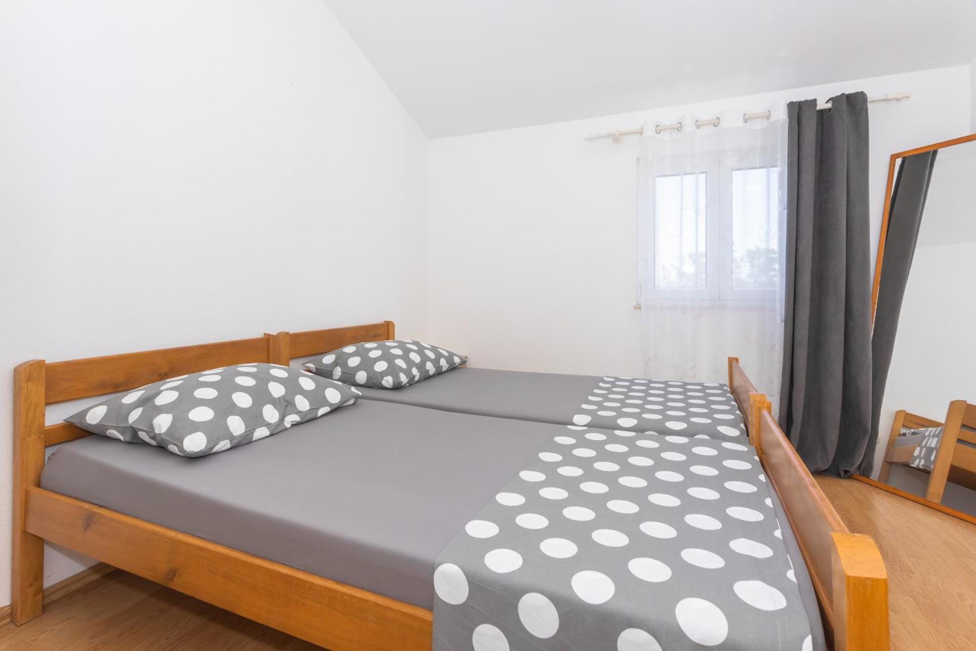 Apartments Klaudia Cista Velika Vodice Exterior foto