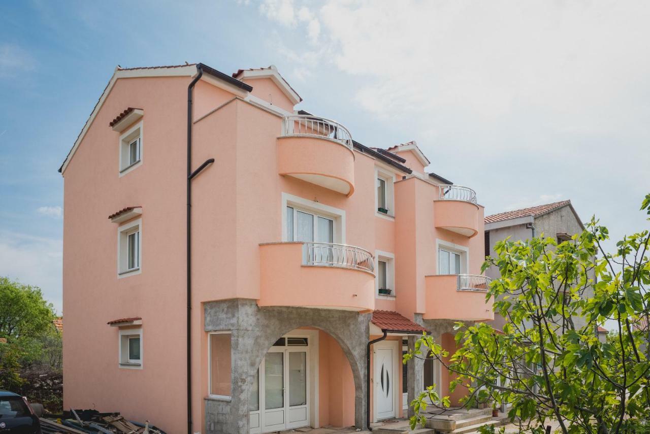 Apartments Klaudia Cista Velika Vodice Exterior foto